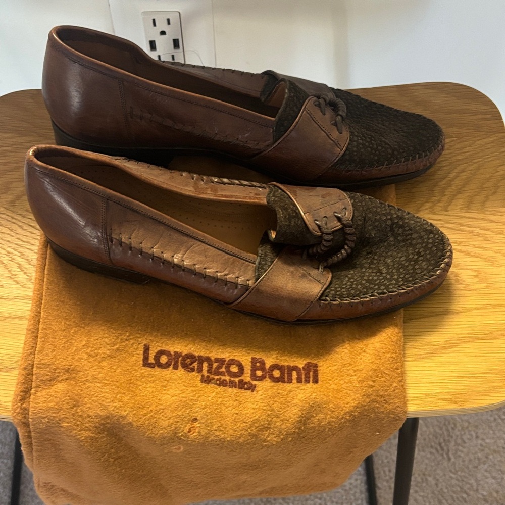 Lorenzo Banfi Women's Dark Brown Loafers